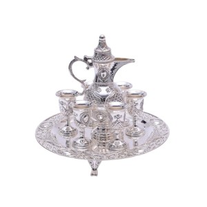 7589 CONJ TACAS VINHO C/JARRA E BANDEJA