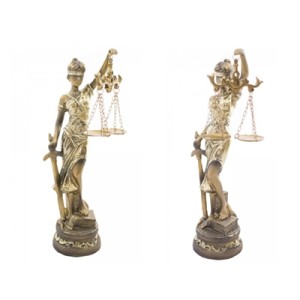 QMH219557 DAMA DA JUSTIÇA 8X6,8X25CM