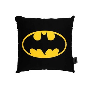 10064664 ALMOFADA FIBRA VELUDO 40X40CM BATMAN TIPOGRAFIA