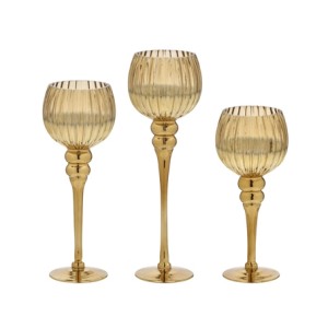 520-028 JOGO 3 CANDELABROS