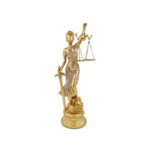 TRES-J22A DAMA DA JUSTICA 31CM