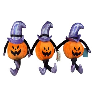 4524316004 ABOBORA C/CHAPEU LILAS SENTADA 45CM HALLOWEEN