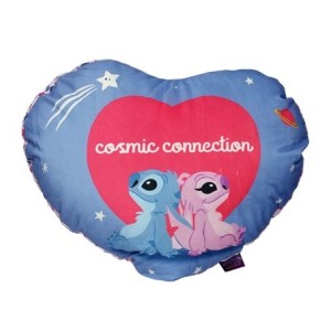 10065381 ALMOFADA FORMATO FIBRA CORACAO STITCH E ANGEL NAMORADOS